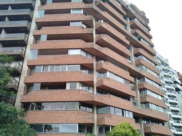 Departamento en  Venta en Nueva Cordoba. 3 dormitorios. Cochera