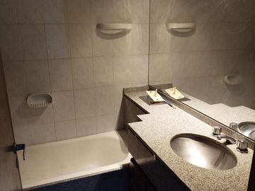 Departamento en  Venta en Nueva Cordoba. 3 dormitorios. Cochera