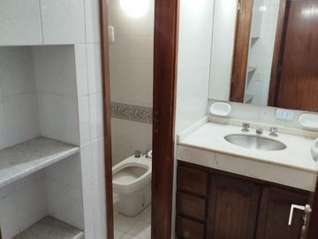 Departamento en  Venta en Nueva Cordoba. 3 dormitorios. Cochera