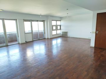 Departamento en  Venta en Nueva Cordoba. 3 dormitorios. Cochera