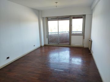 Departamento en  Venta en Nueva Cordoba. 3 dormitorios. Cochera
