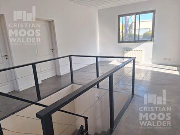 Apta Crédito Casa en venta 4 ambientes Fincas del Lago