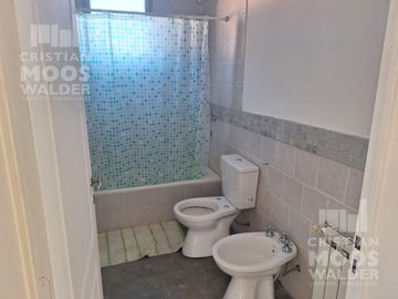 Apta Crédito Casa en venta 4 ambientes Fincas del Lago