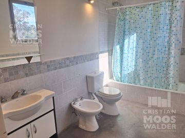 Apta Crédito Casa en venta 4 ambientes Fincas del Lago