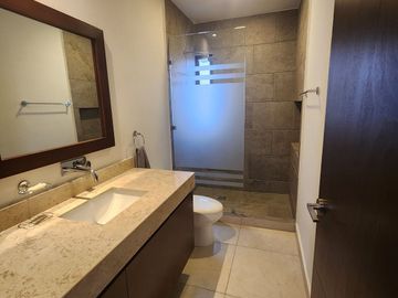 Casa en venta en Privada en Cholul en Mérida Yucatán.