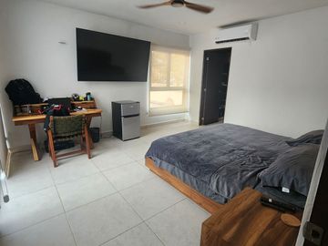 Casa en venta en Privada en Cholul en Mérida Yucatán.