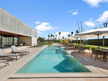 Casa en venta en Privada en Cholul en Mérida Yucatán.