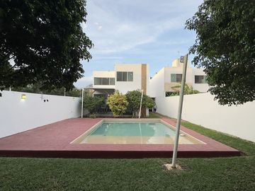 Casa en venta en Cholul en Mérida Yucatán.