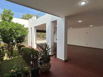 Casa en venta en Cholul en Mérida Yucatán.