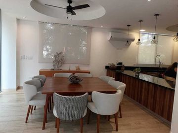 Casa en venta en Privada en Cholul en Mérida Yucatán.