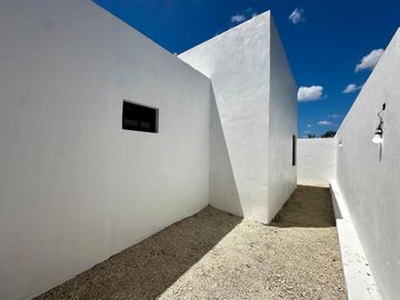 Casa de una planta en Venta en privada en Conkal, Merida Yucatán.