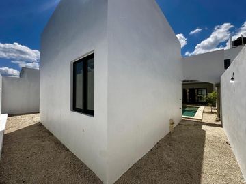 Casa de una planta en Venta en privada en Conkal, Merida Yucatán.