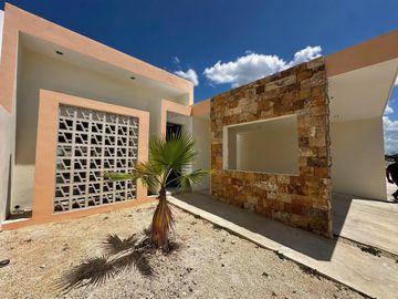 Casa de una planta en Venta en privada en Conkal, Merida Yucatán.