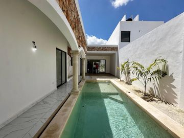 Casa de una planta en Venta en privada en Conkal, Merida Yucatán.