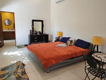 Casa en venta con Paneles Solares en  Privada en Conkal en Mérida Yucatán.