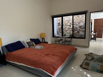 Casa en venta con Paneles Solares en  Privada en Conkal en Mérida Yucatán.