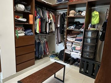 Casa en venta con Paneles Solares en  Privada en Conkal en Mérida Yucatán.