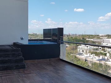 PENTHOUSE EN VENTA EN TEMOZON NORTE EN MERIDA YUCATAN.
