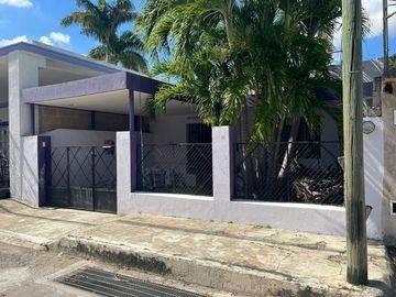 Casa en Venta para remodelar en Garcia Gineres, Mérida, Yucatan.