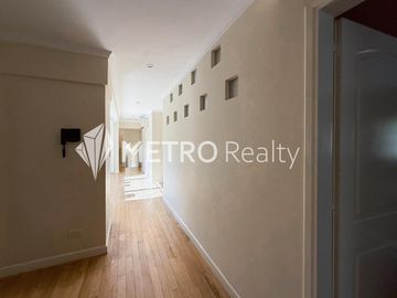 Casa en Venta 8 ambientes, San Isidro Con Pileta