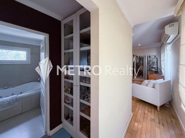 Casa en Venta 8 ambientes, San Isidro Con Pileta