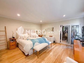Casa en Venta 8 ambientes, San Isidro Con Pileta