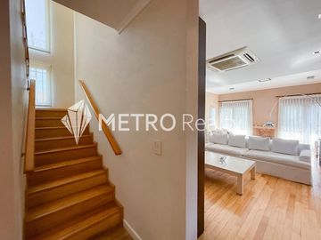 Casa en Venta 8 ambientes, San Isidro Con Pileta