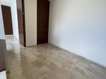 CASA EN VENTA EN PRIVADA EN CHOLUL, MERIDA YUCATAN.