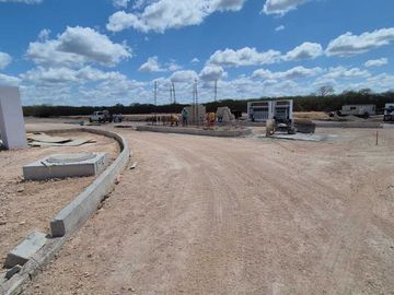 Bodega Industrial en venta en Carretera Cancun Teya.