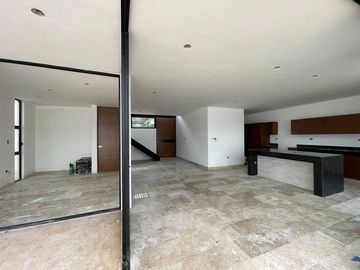 CASA EN VENTA EN PRIVADA EN MERIDA YUCATAN.