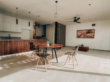 CASA EN VENTA EN PRIVADA EN CONKAL