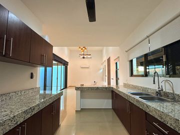 Casa en Venta en San Diego Cutz, Conkal, Mérida Yucatán.