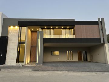 CASA EN VENTA EN CARRETERA NACIONAL BOSQUES DE LAS MISIONES SANTIAGO