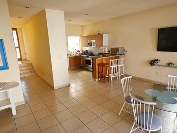 Casa en venta 3 recámaras en Naranjos Juriquilla, Querétaro