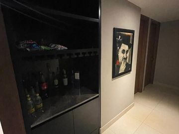 Departamento en venta amueblado, en TORRE ATLANTIDA, en Vía Montejo, Mérida Yuc.