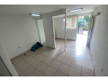 AMPLIA CASA EN VENTA, PUENTE ALTO, CIUDAD DEL SOL, UF 4990