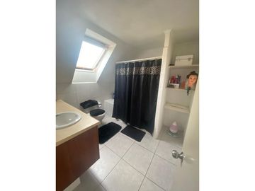 EN VENTA AMPLIA Y HERMOSA CASA EN SAN BERNARDO, $ 160 MILLONES