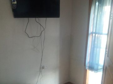 EN VENTA TERRENO DE 2.600 MTS2 CON CABAÑAS, 9.790 UF