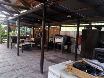 EN VENTA CASA CON AMPLIO TERRENO EN PIRQUE $ 220 MILLONES
