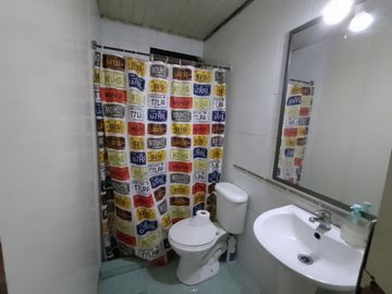 CASA EN VENTA, LA FLORIDA, $ 135 MILLONES
