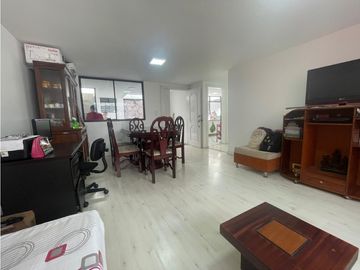Quitumbe, Casa Comercial en Venta, 362m2, 6 Ambientes