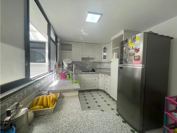 Quitumbe, Casa Comercial en Venta, 362m2, 6 Ambientes