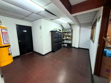 Venta Bodega En Acopi Yumbo
