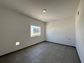 CASA EN VENTA EN LOMAS DE LA RIOJA/POETAS