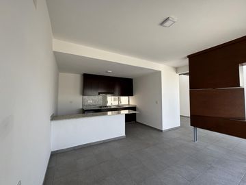 CASA EN VENTA EN LOMAS DE LA RIOJA/POETAS
