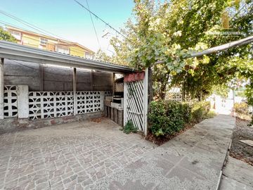 QUILPUE VENTA CASA DOS PISOS 4D 2B SALA DE ESTAR VALENCIA