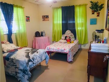VENTA O ALQUILER DE CASA CAMPO EN LA PINTADA