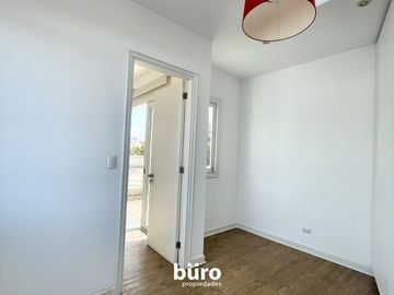 LINDO DÚPLEX A LA VENTA DE 3 DORMITORIOS EN BARRANCO