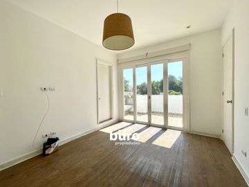 LINDO DÚPLEX A LA VENTA DE 3 DORMITORIOS EN BARRANCO