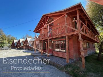 Cabañas equipadas, salón de juegos, eventos y piscina